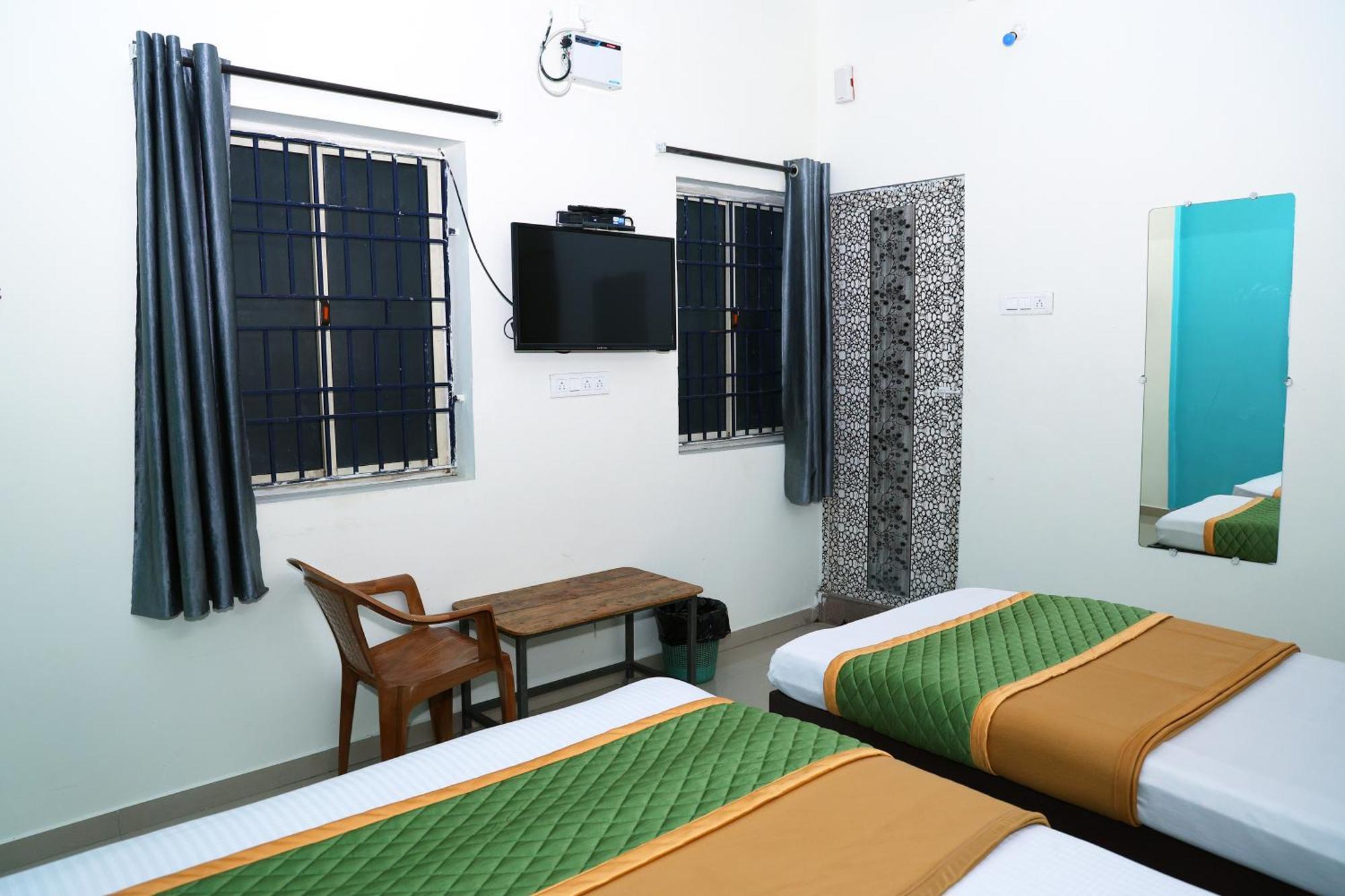 Royal Green Accommodation Chennai Airport Bagian luar foto