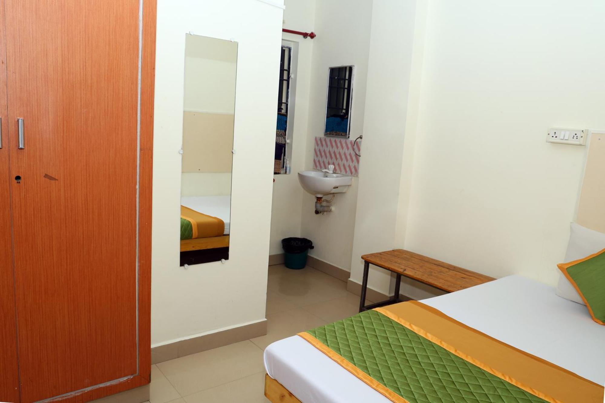 Royal Green Accommodation Chennai Airport Bagian luar foto