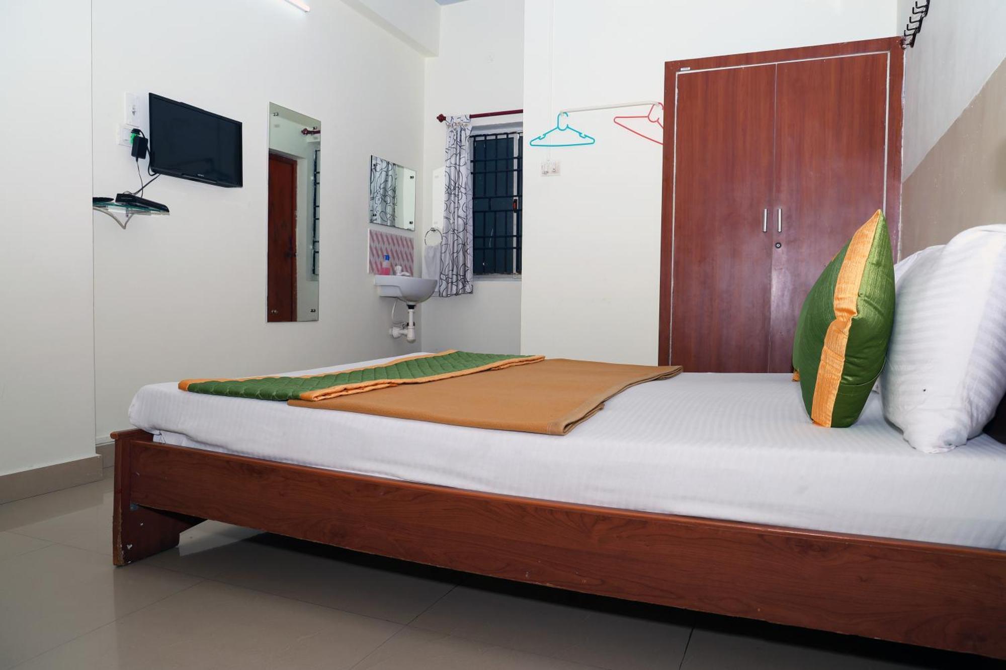 Royal Green Accommodation Chennai Airport Bagian luar foto